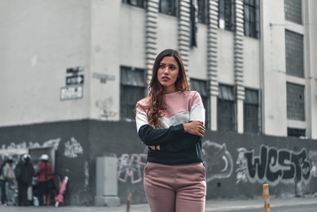 featured image for: la confianza y la moda: cómo la ropa influye en tu imagen personal
